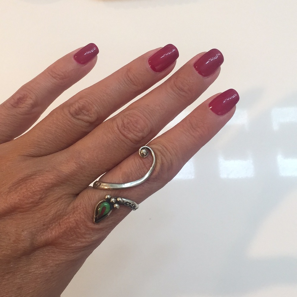 Beautiful 🐍 ring